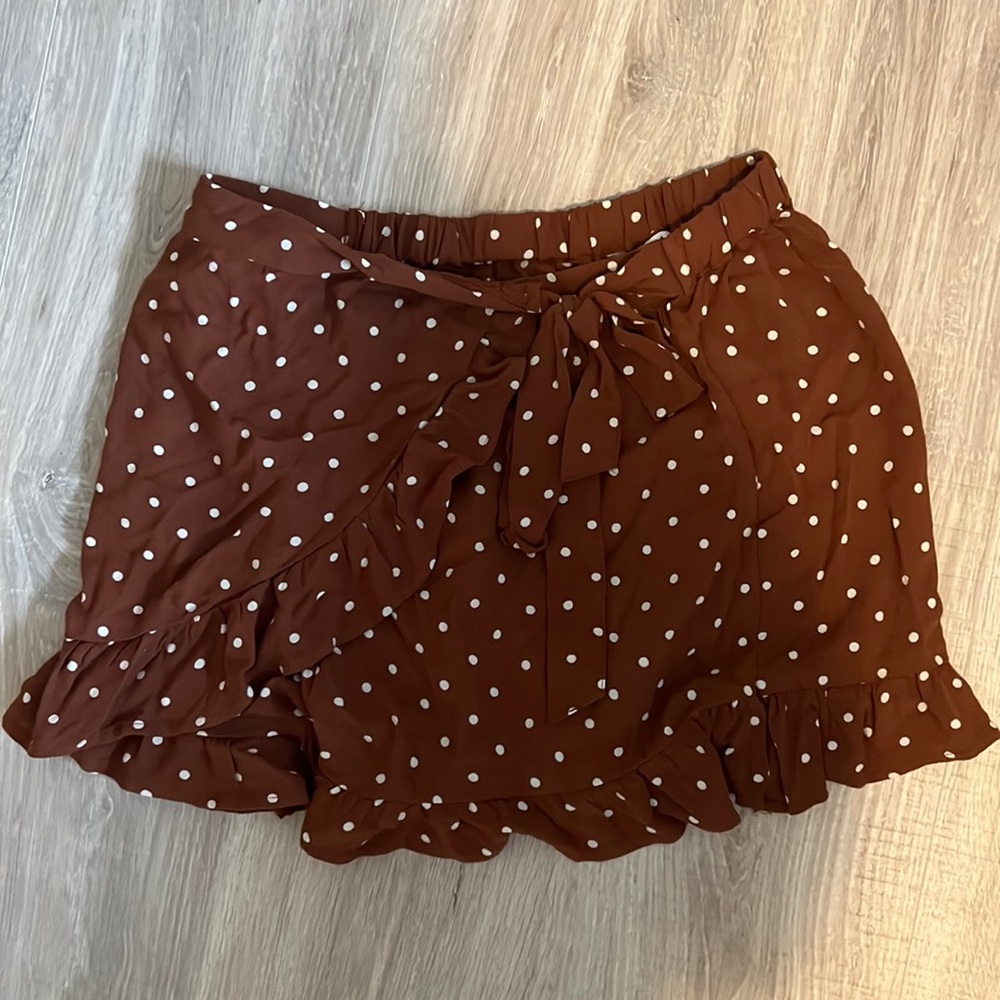 Patterned polka dot shorts